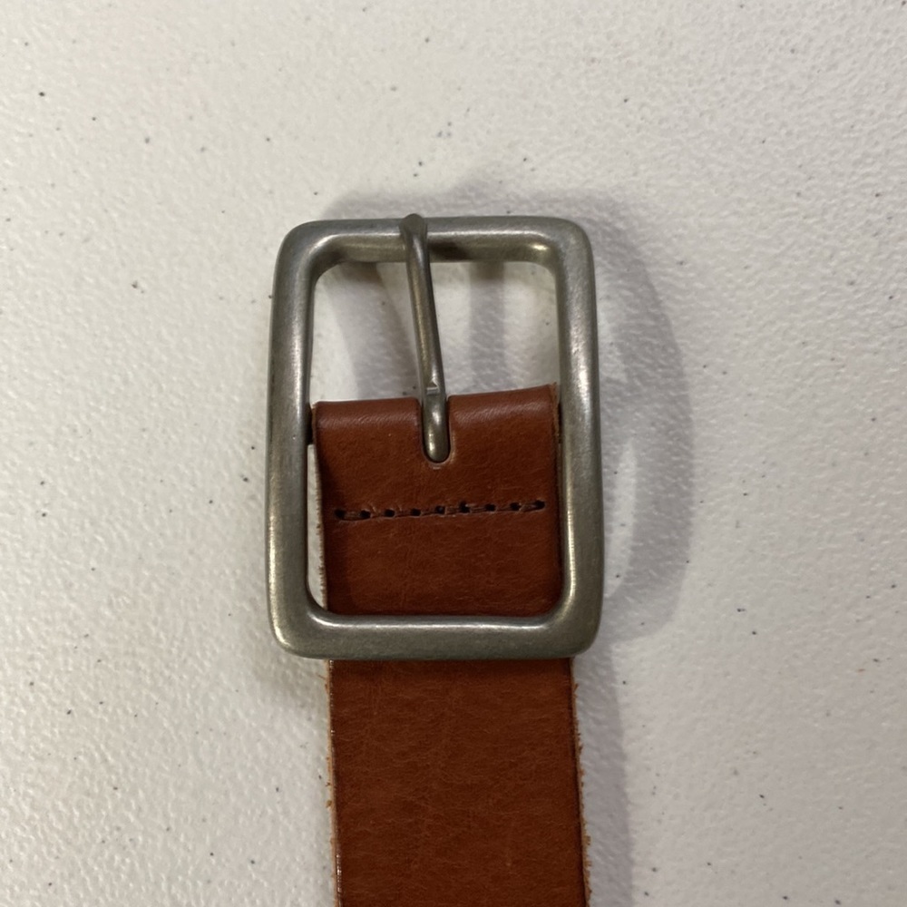 Eddie Bauer women Belt/ Made in Italy/Size Small/Color Brown - Picture 5 of 10